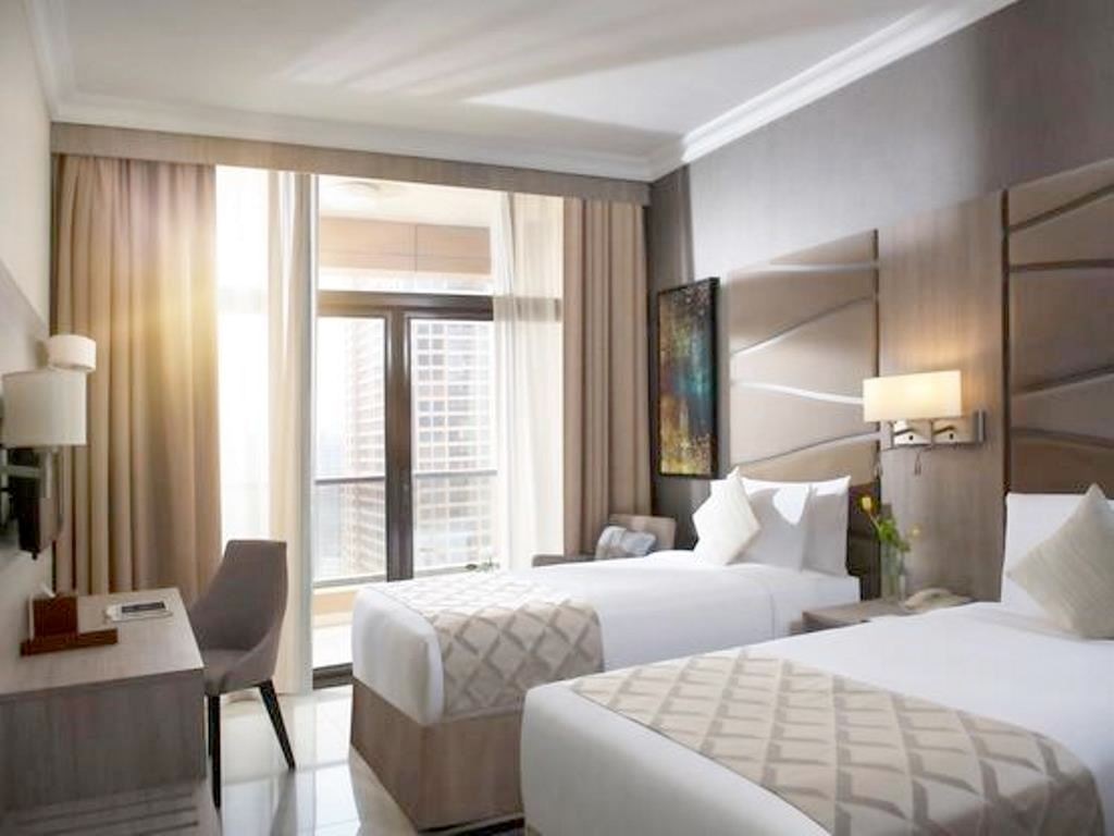 rooms-premium-suite-city-view