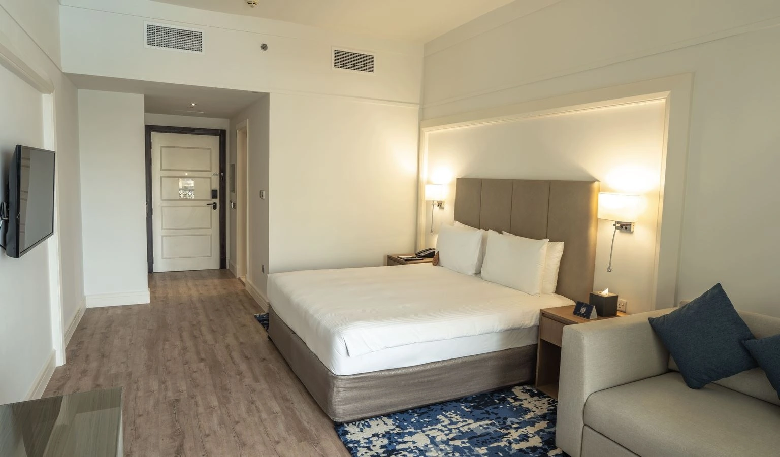 rooms-deluxe-garden-room