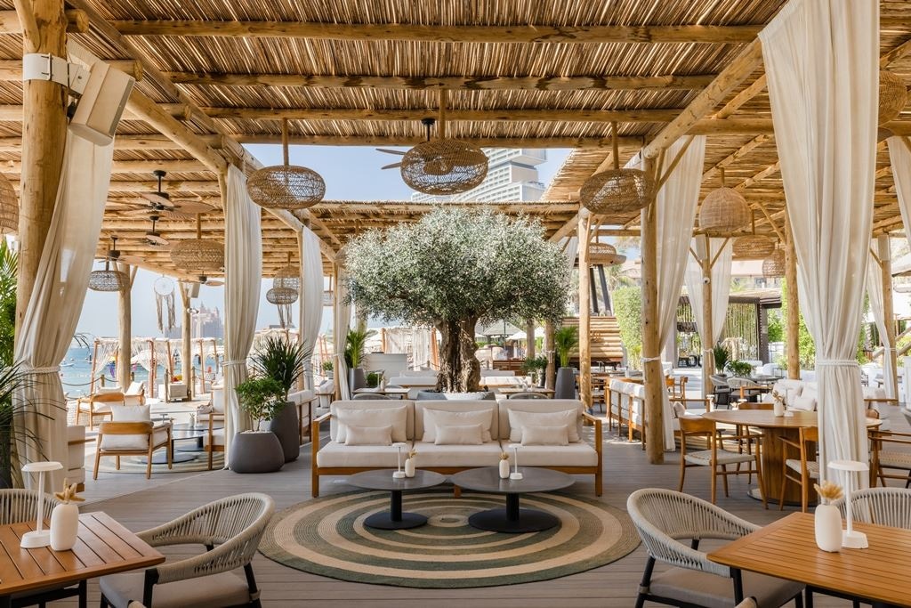 restaurants-laguna-lounge