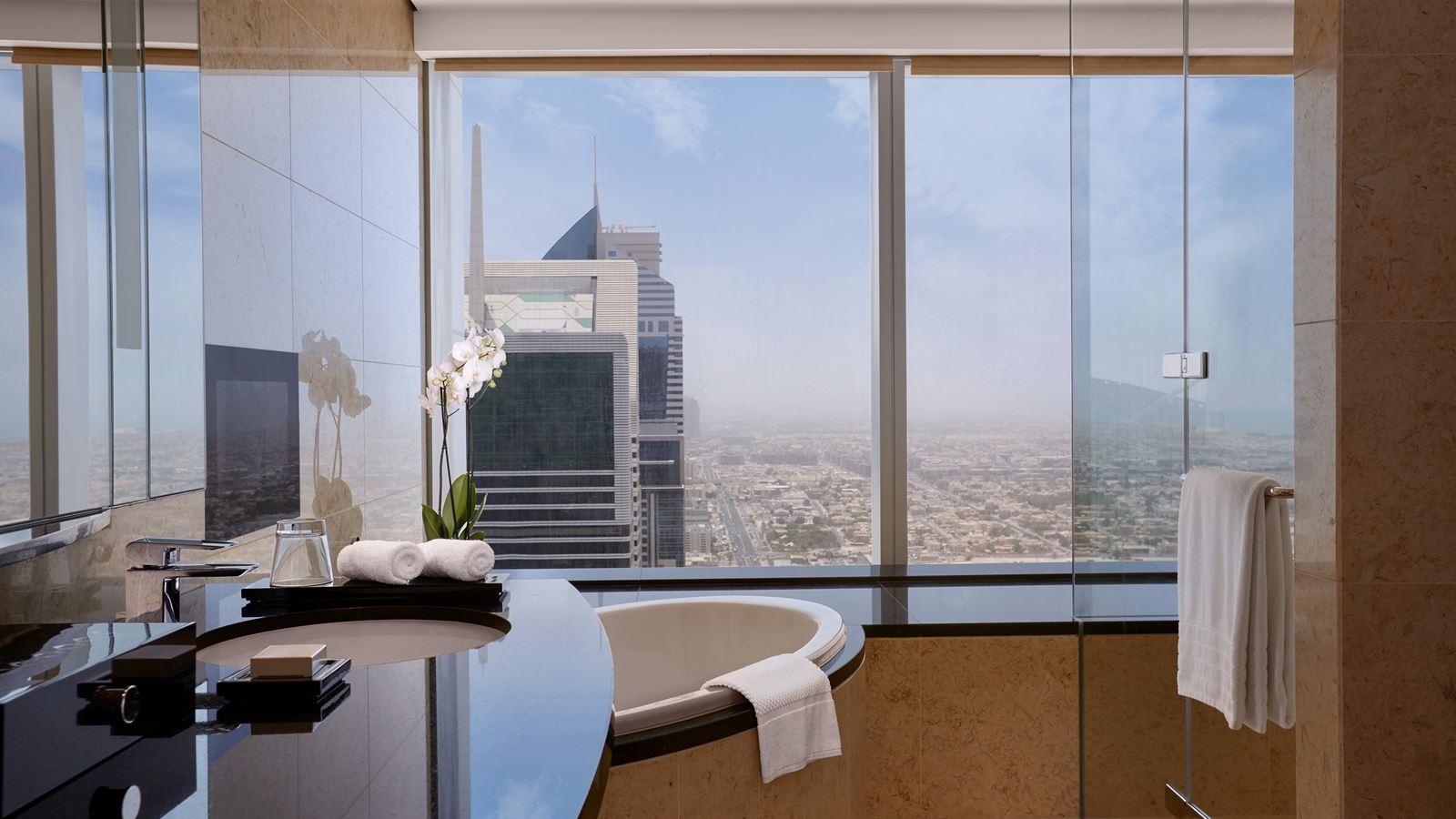 rooms-executive-suite