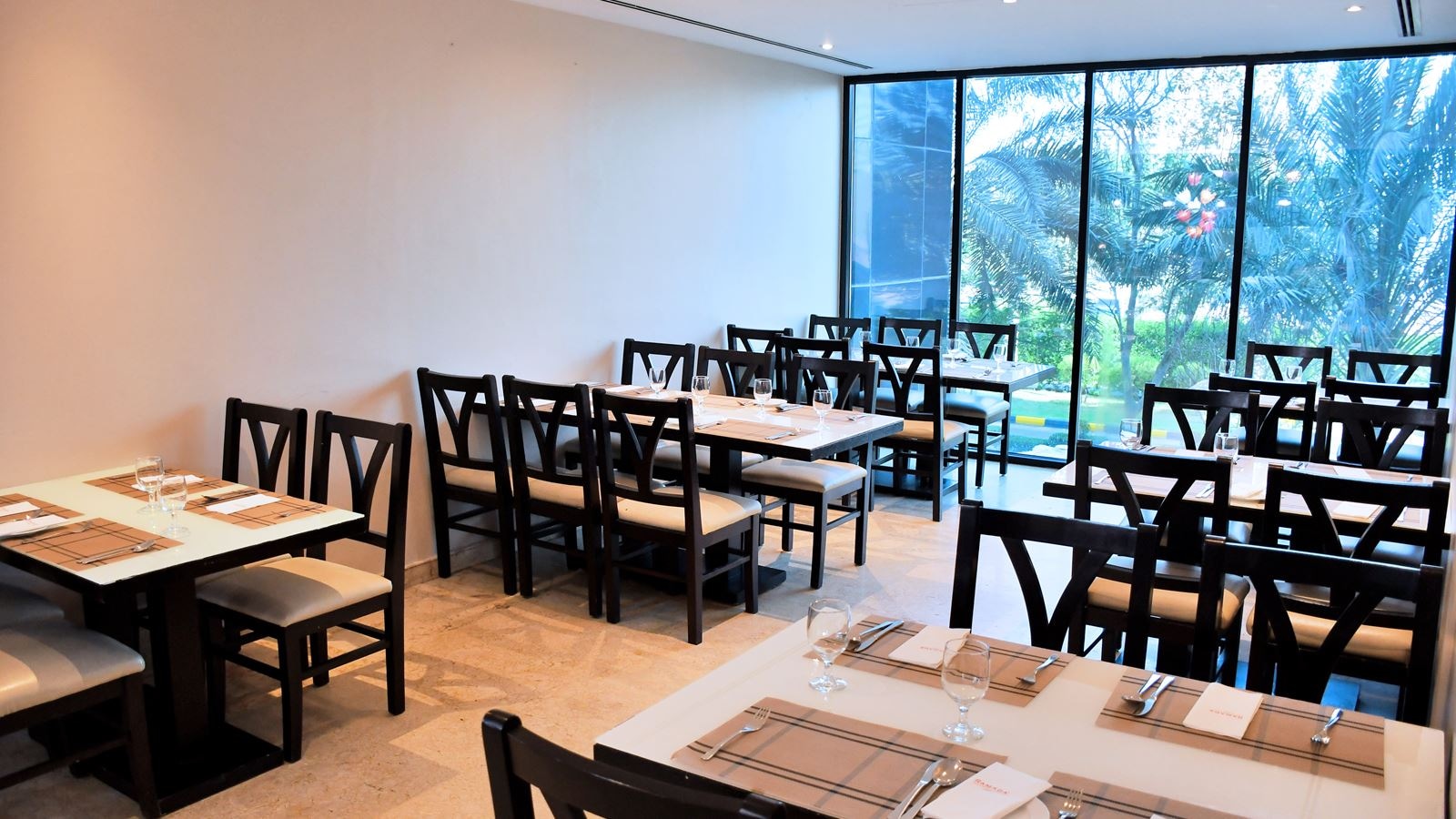 restaurants-orchid-restaurant