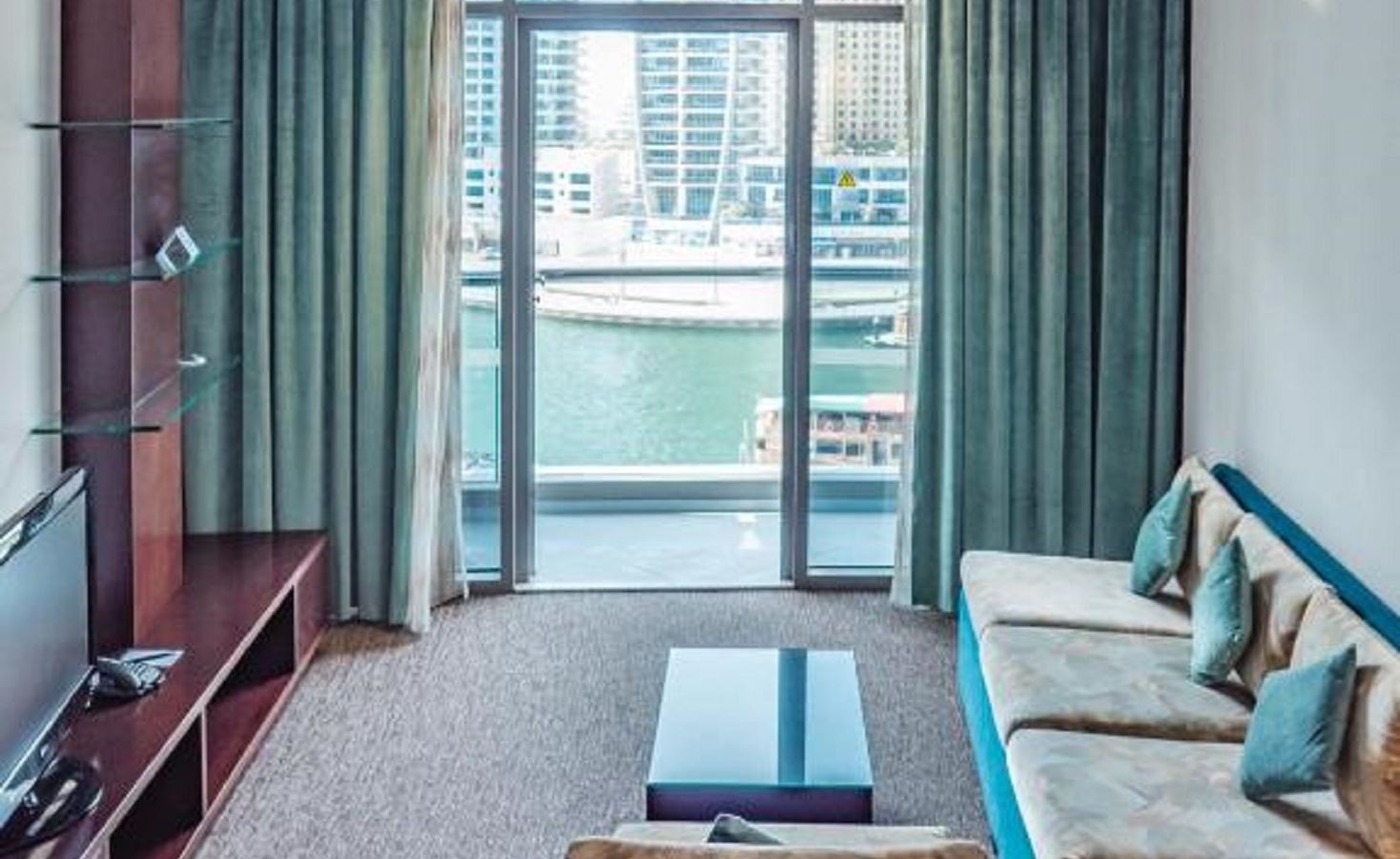 rooms-one-bedroom-marina-view
