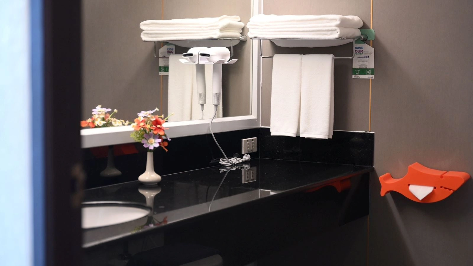 rooms-deluxe-sea-view-park-wing