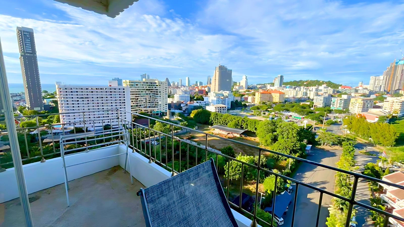 rooms-superior-city-view-park-wing