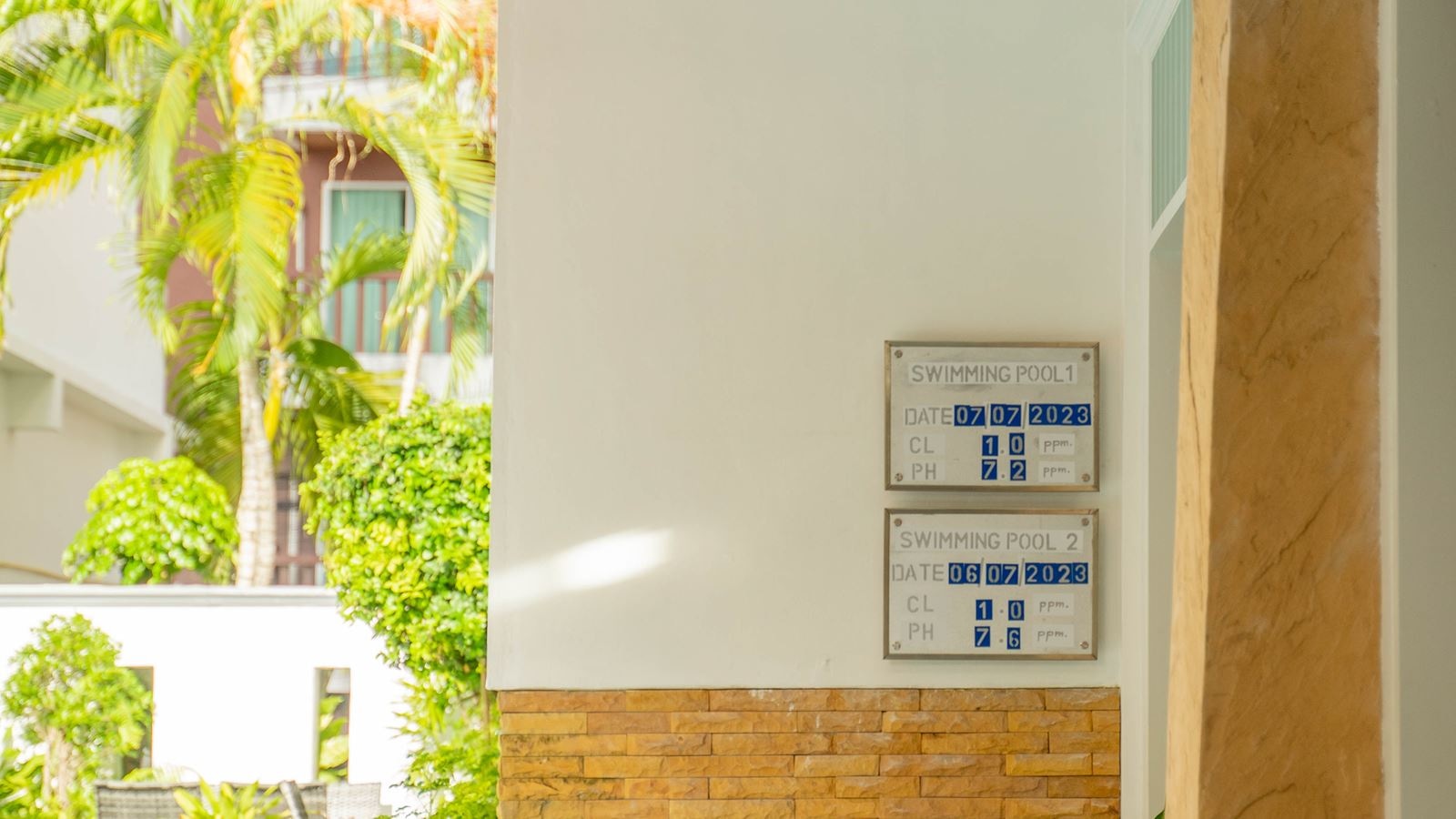 restaurants-parichart-restaurant