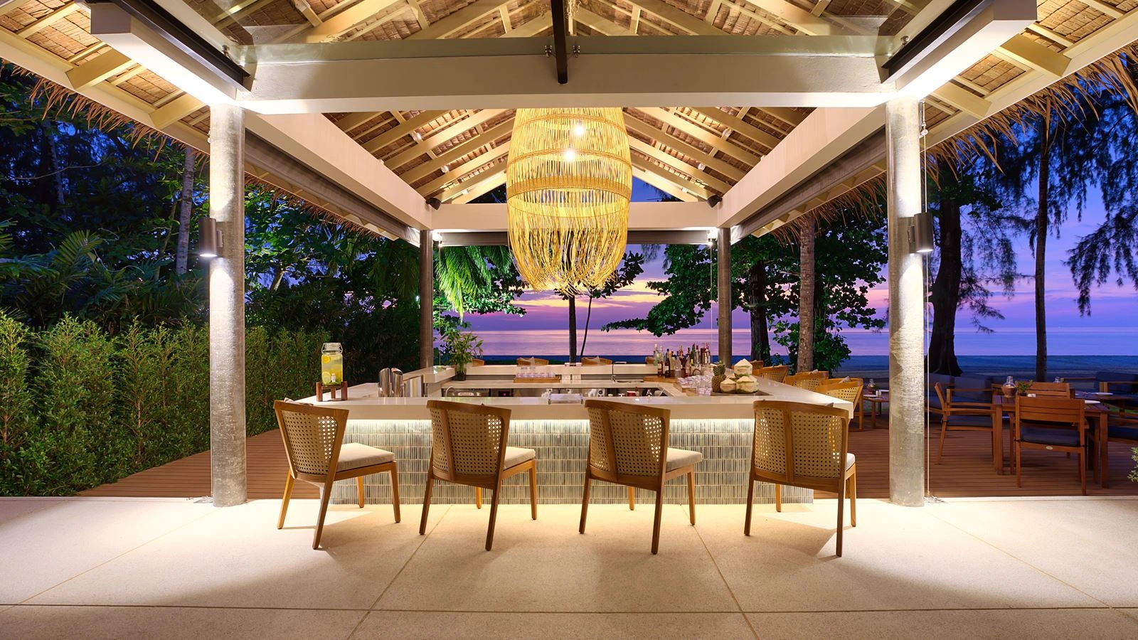 restaurants-edgewater