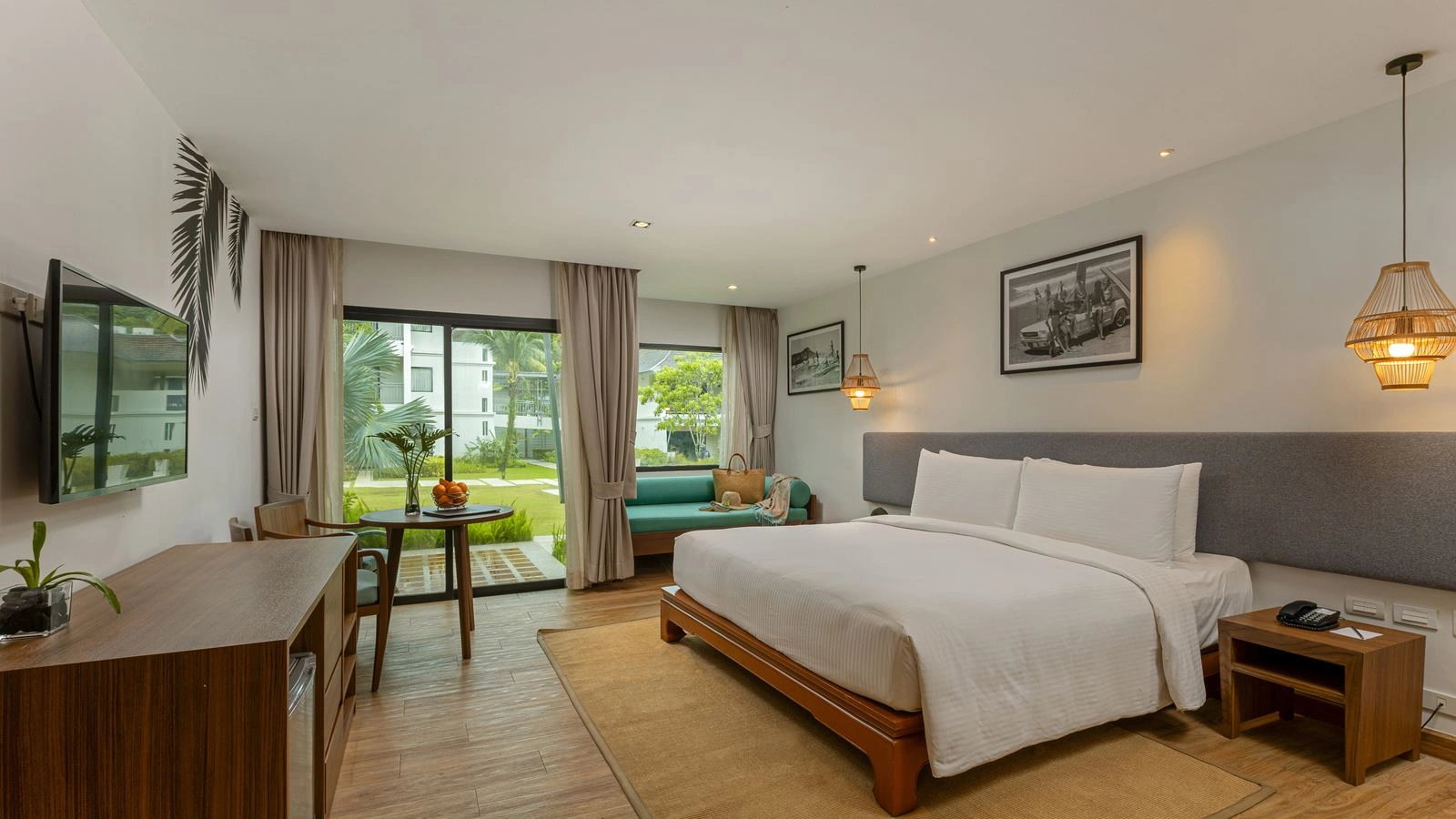 rooms-deluxe-garden-terrace