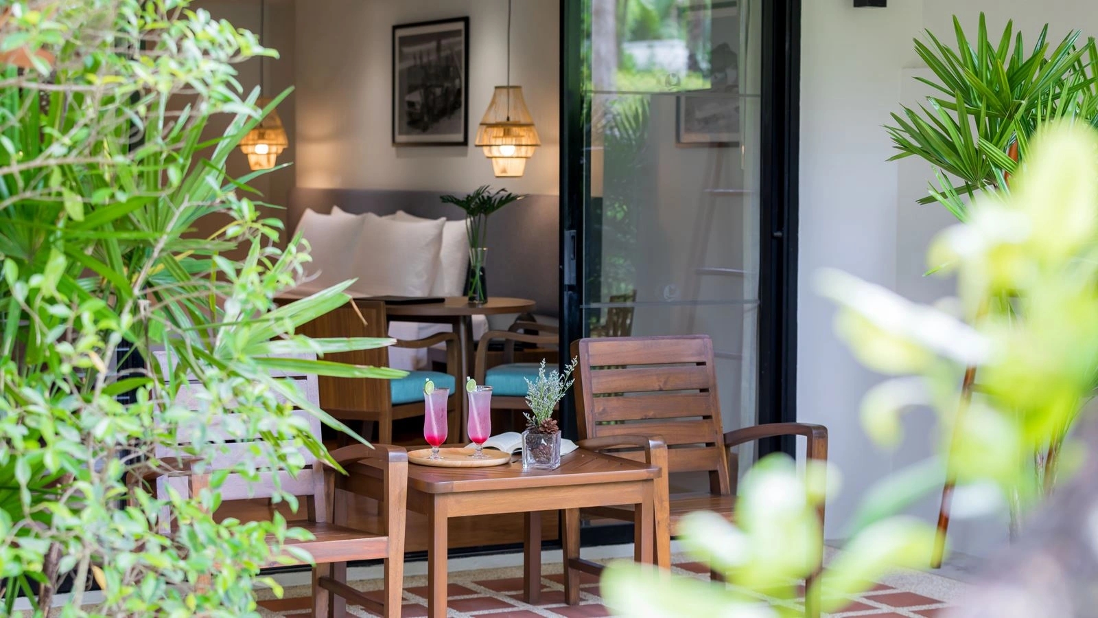 rooms-premier-garden-terrace