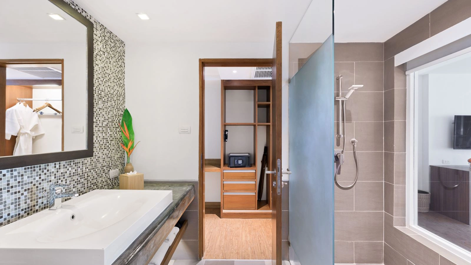 rooms-premier-garden-terrace