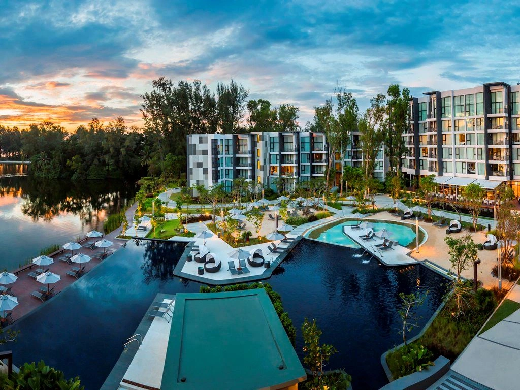 general-main-building