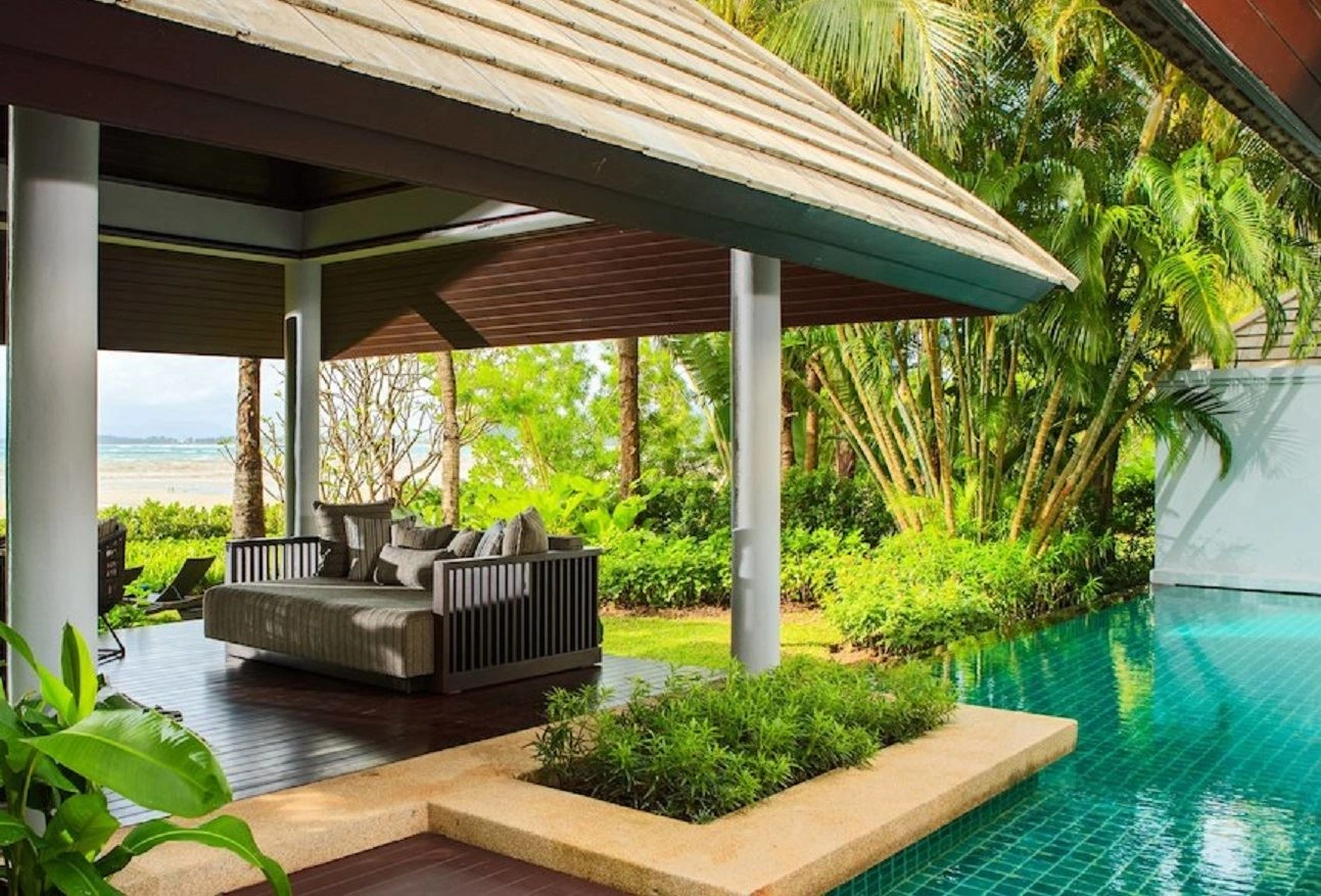 rooms-beachfront-2-bedroom-pool-villa