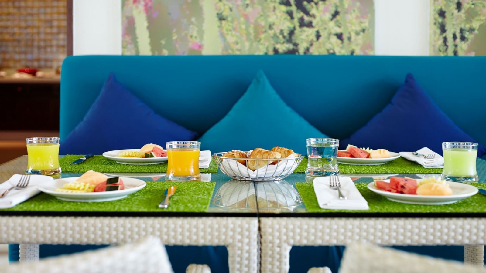 restaurants-eat-restaurant