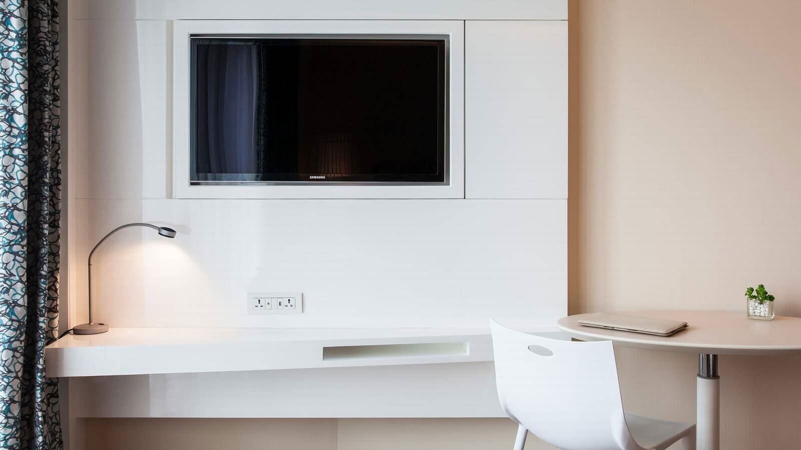 rooms-deluxe-ocean-view