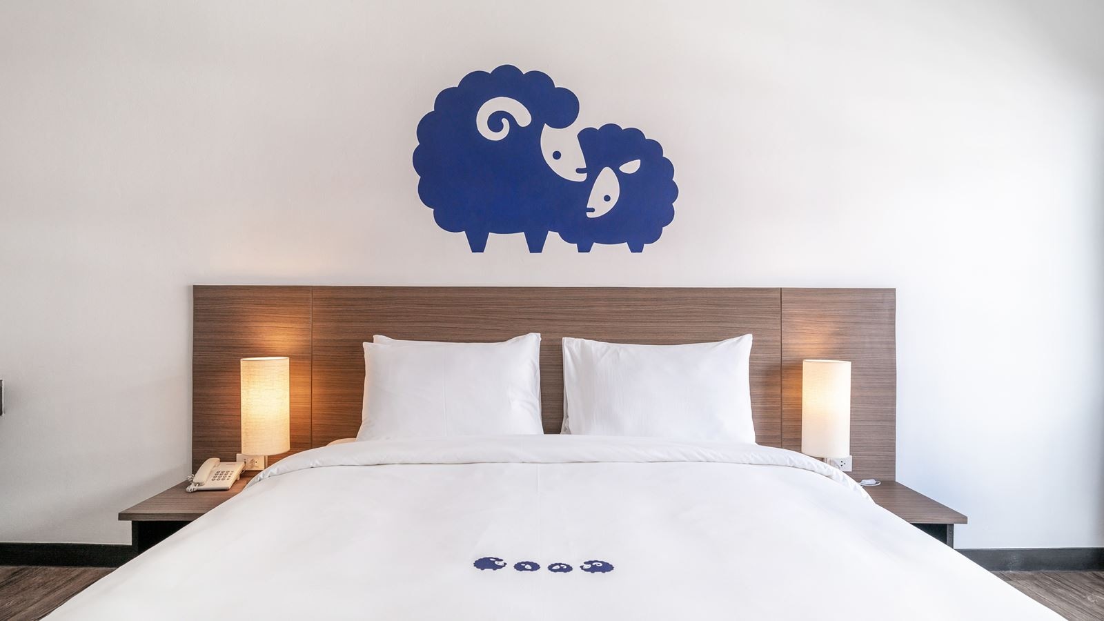 rooms-koko-couple room-for-2-person-one-king-bed-30sqm