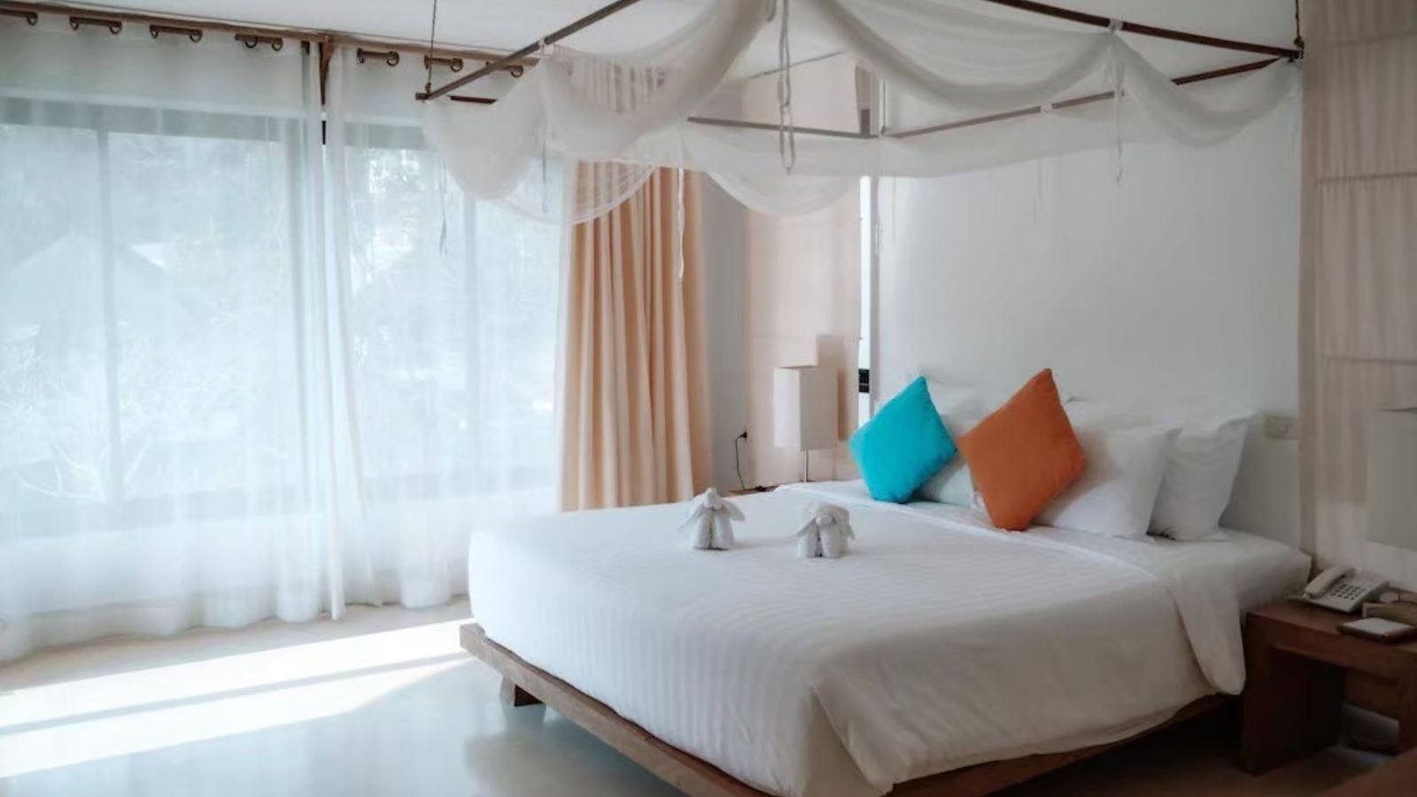 rooms-grand-view-villa-with-plunge-pool