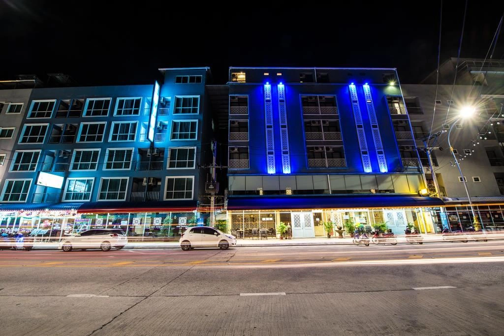 general-main-building