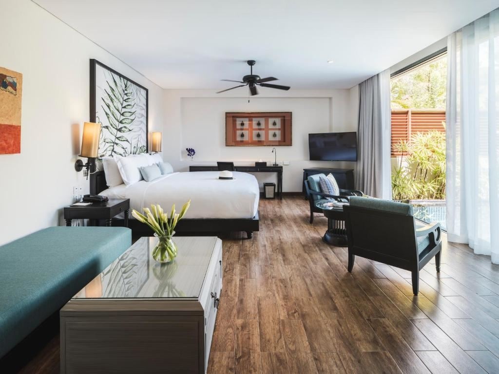 rooms-two-bedroom-pool-pavilion