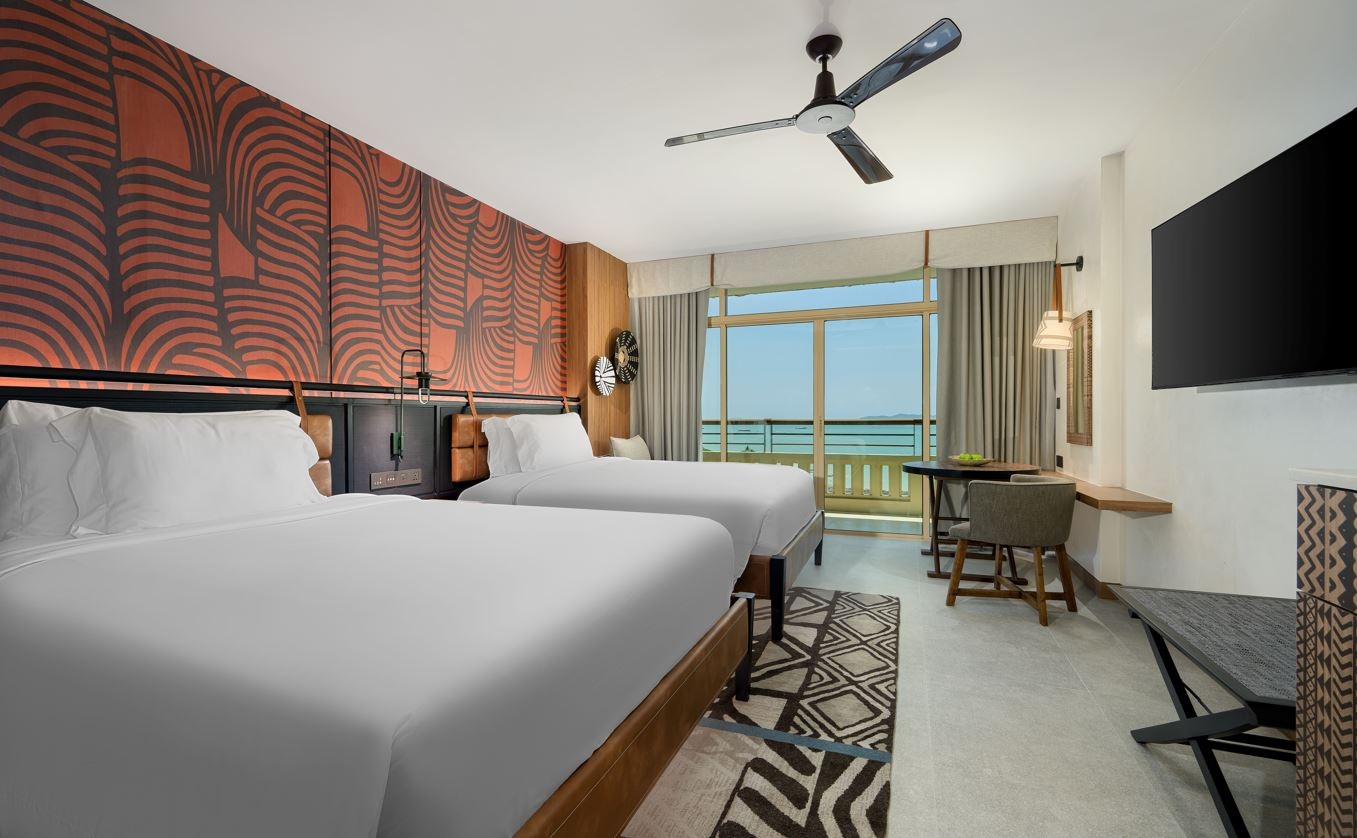 rooms-deluxe-explorer-twin