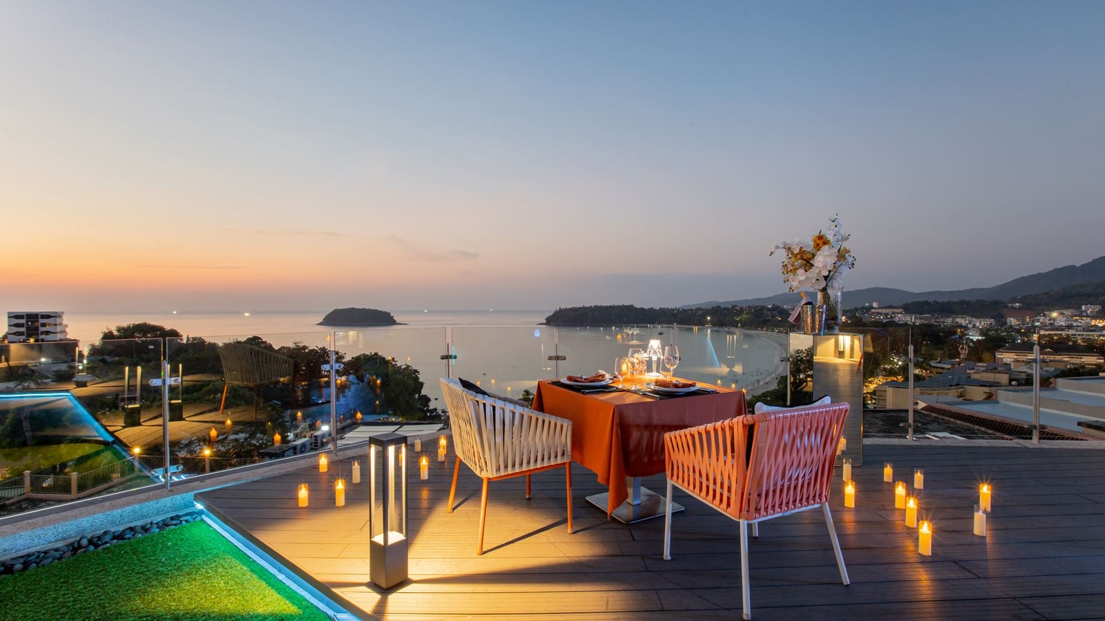 restaurants-twilight-sky