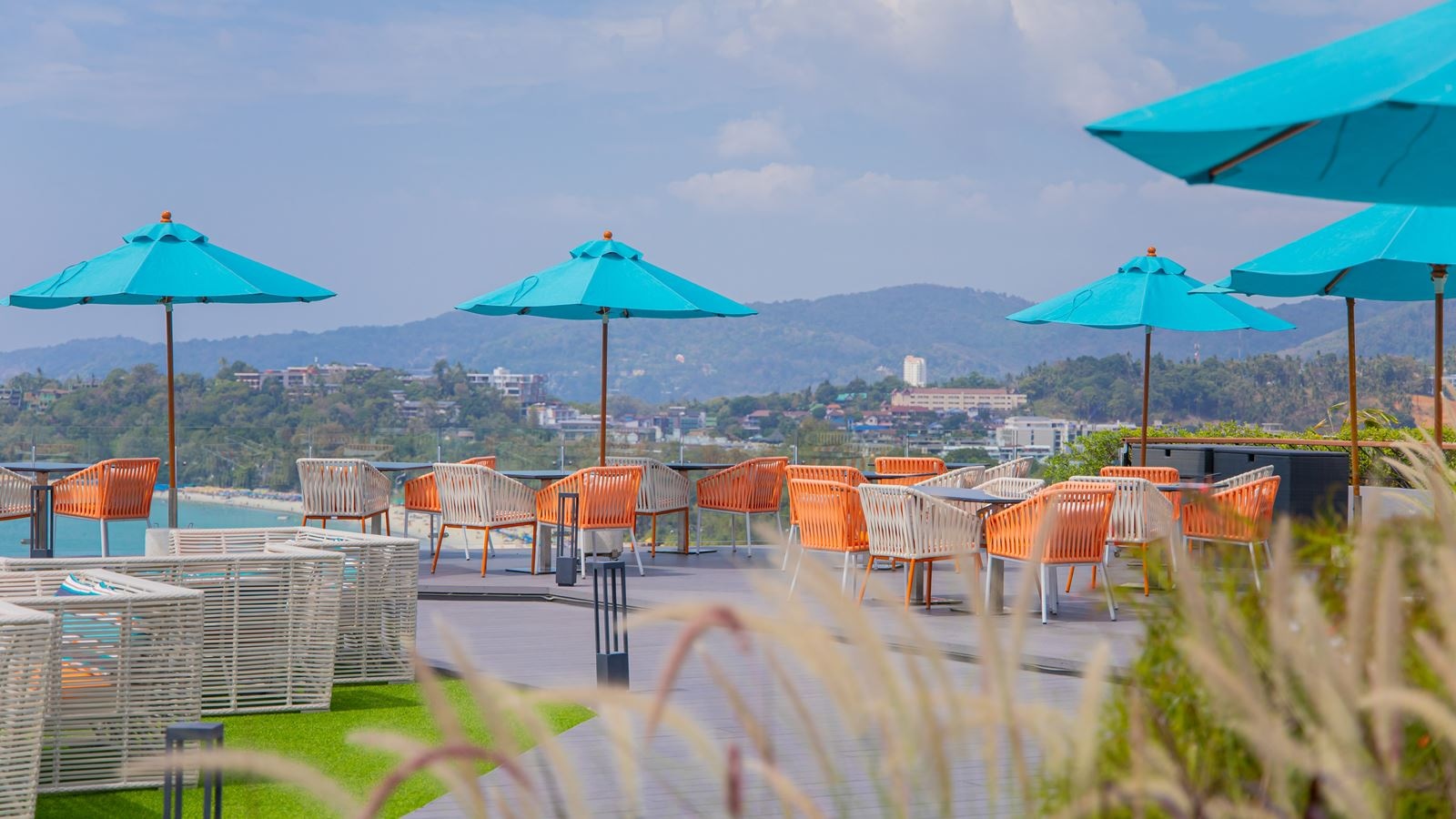 restaurants-twilight-sky