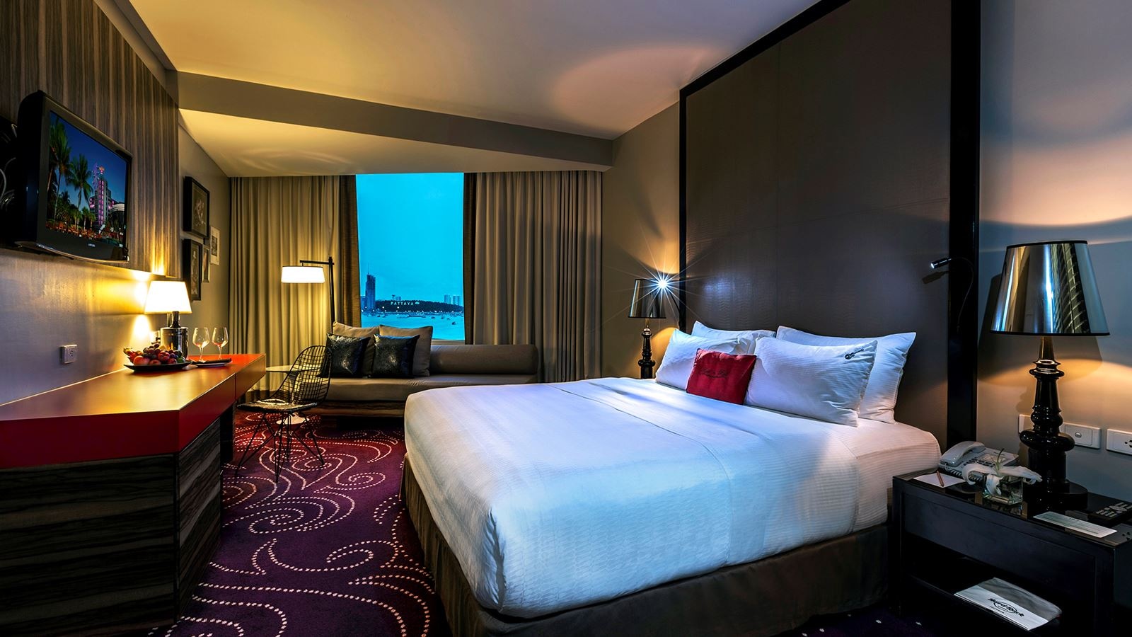 rooms-deluxe-sea-view-room