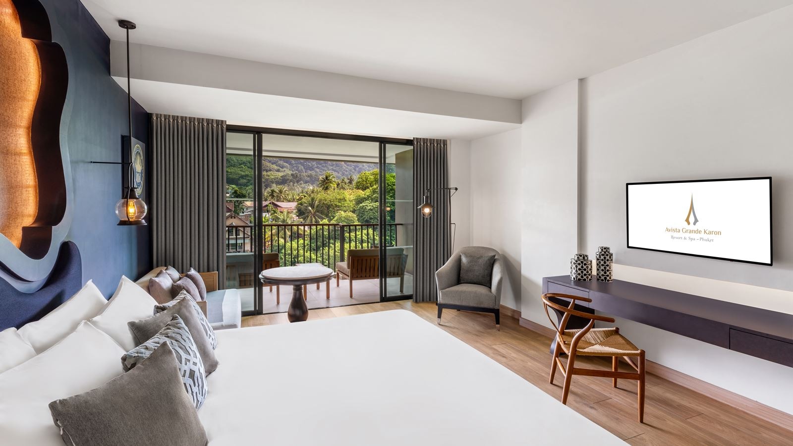 rooms-deluxe-mountain-view