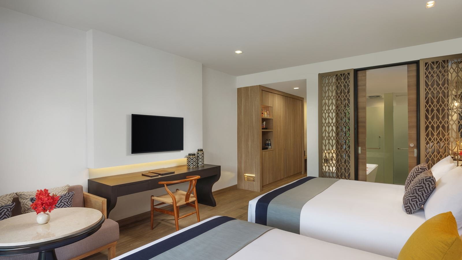 rooms-deluxe-family-mountain-view