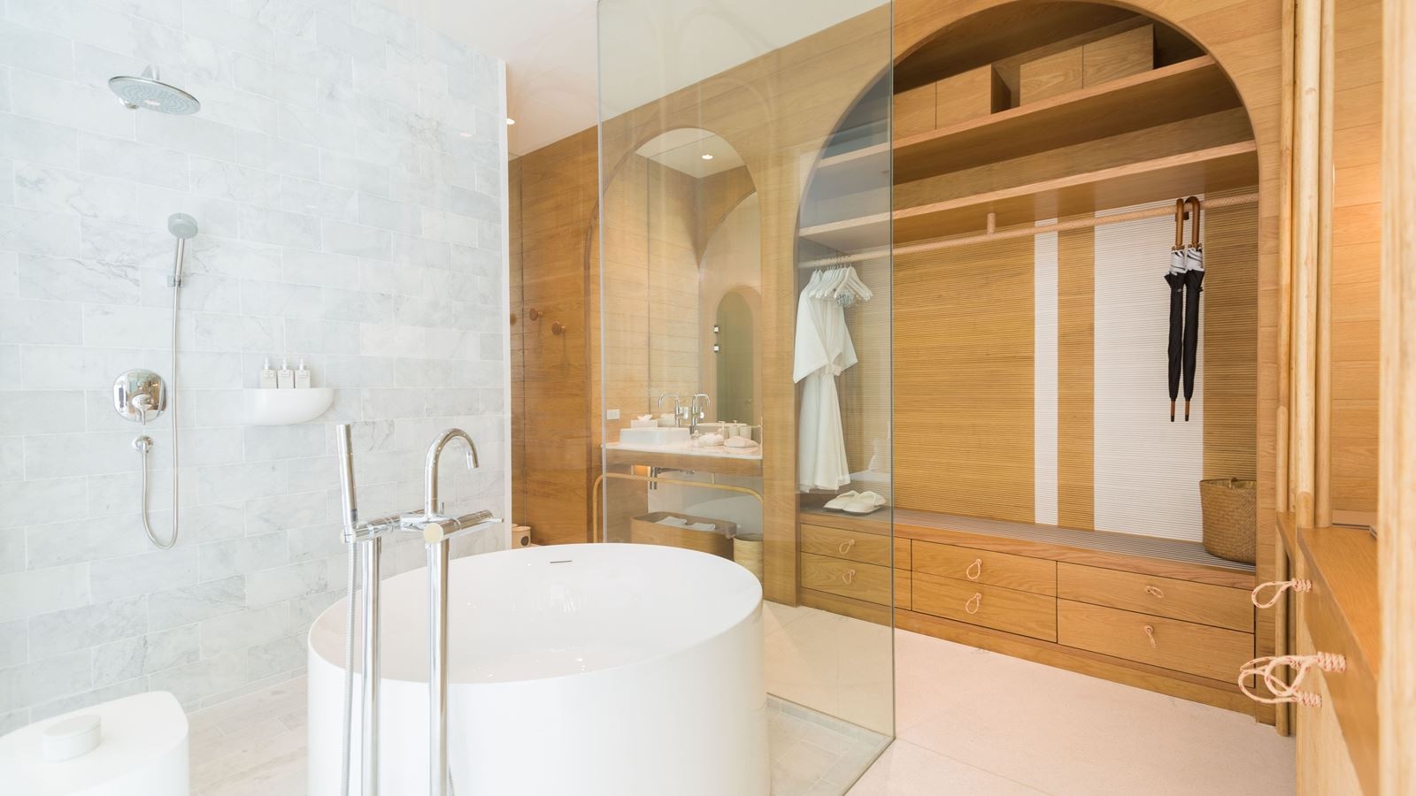 rooms-garden-pool-villa