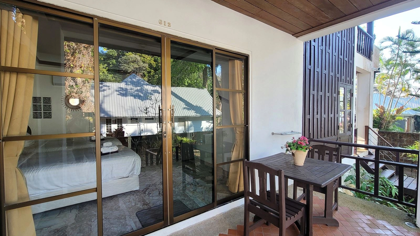 rooms-superior-garden-view