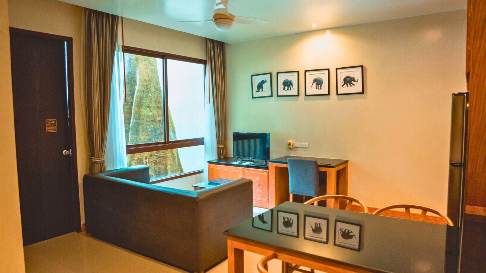 rooms-seaside-junior-suite-room