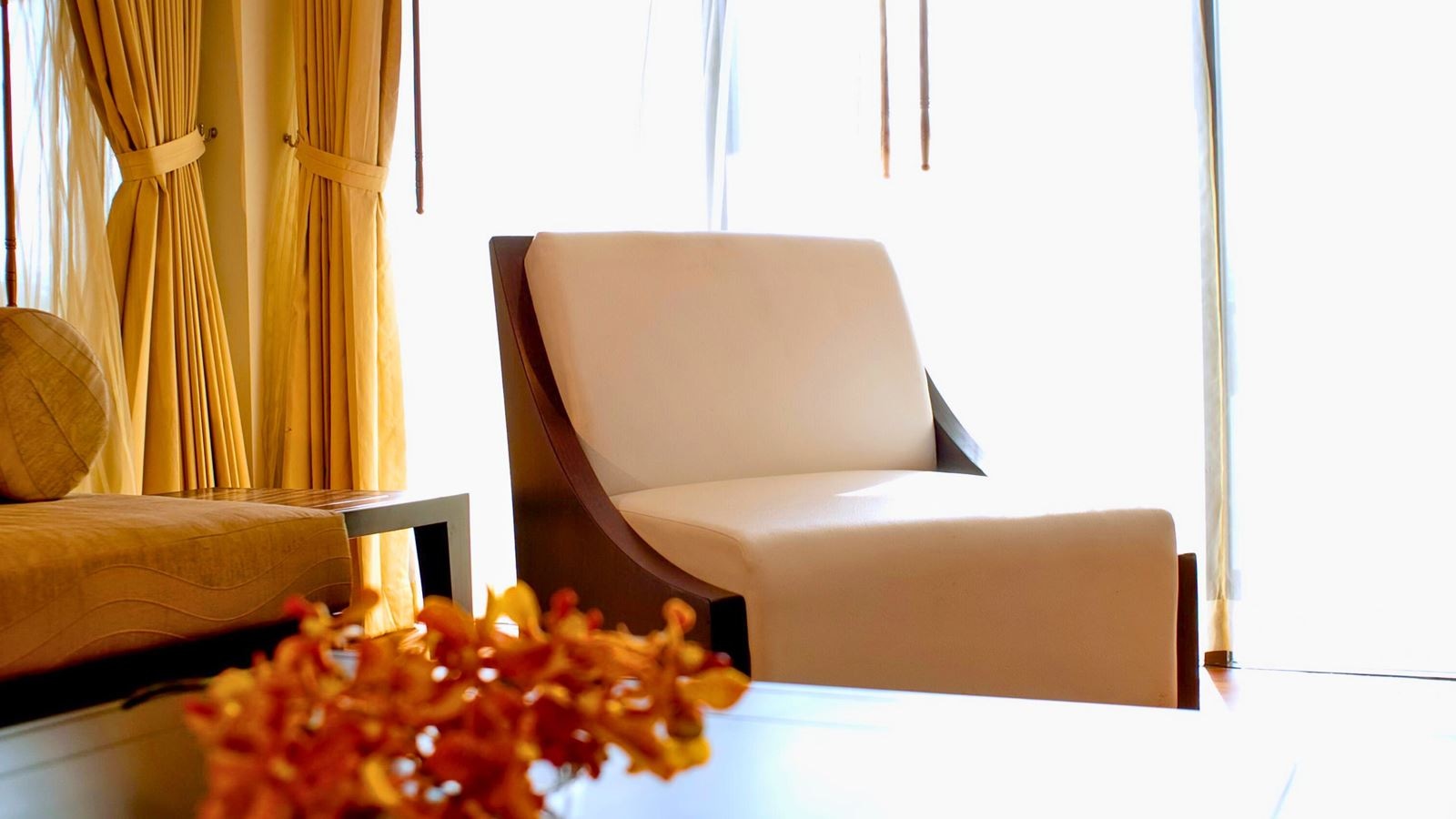 rooms-hillside-junior-suite-room