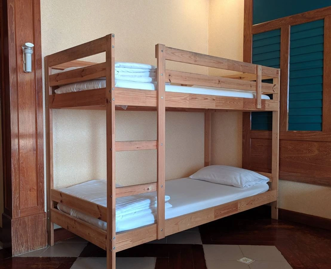 rooms-family-club-room