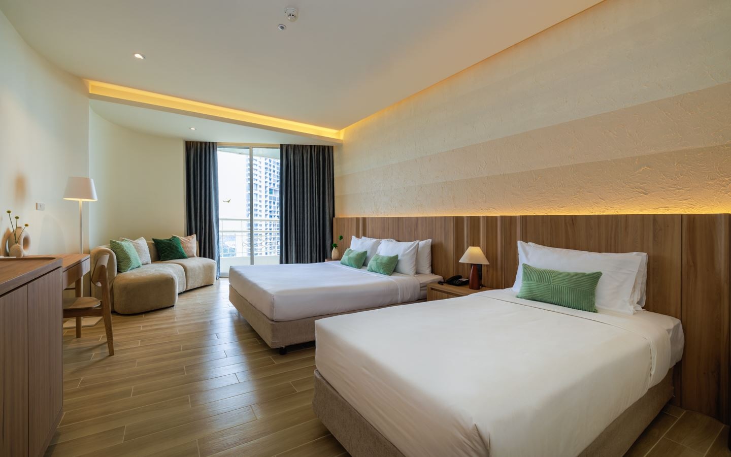 rooms-deluxe-ocean-view