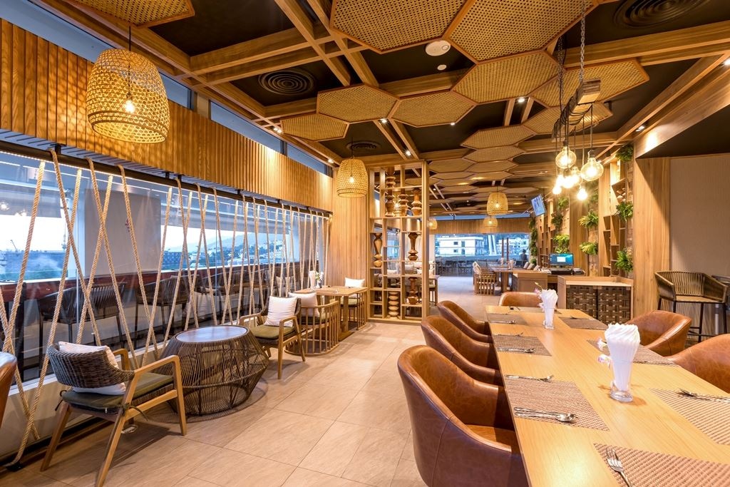 restaurants-cross-way-restuarant