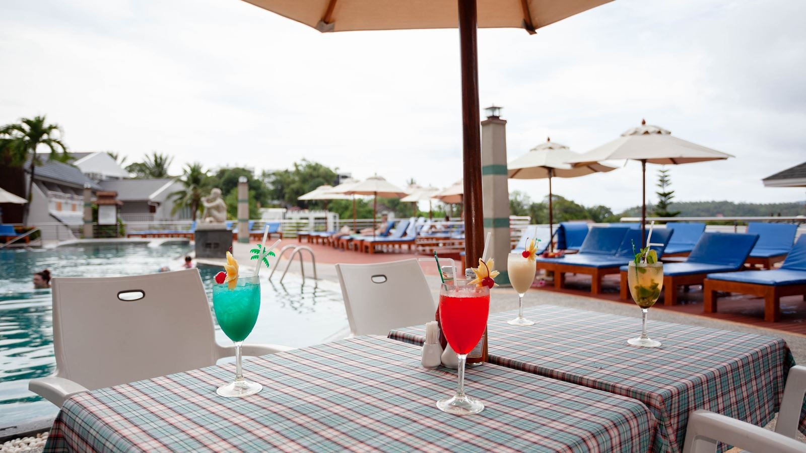 bars-papillo-pool-bar