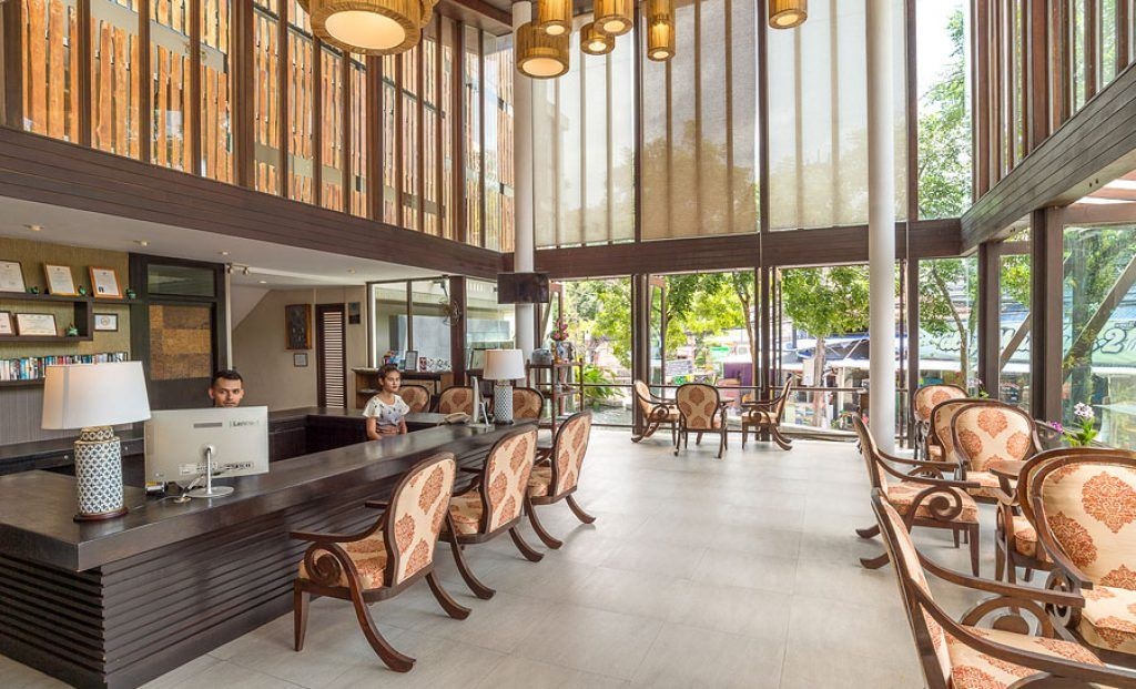 general-main-building