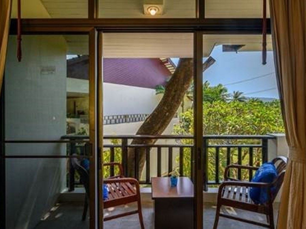 rooms-grand-deluxe-quadruple-room