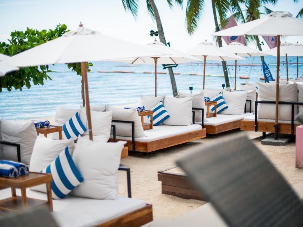 bars-the-beach-club-bar