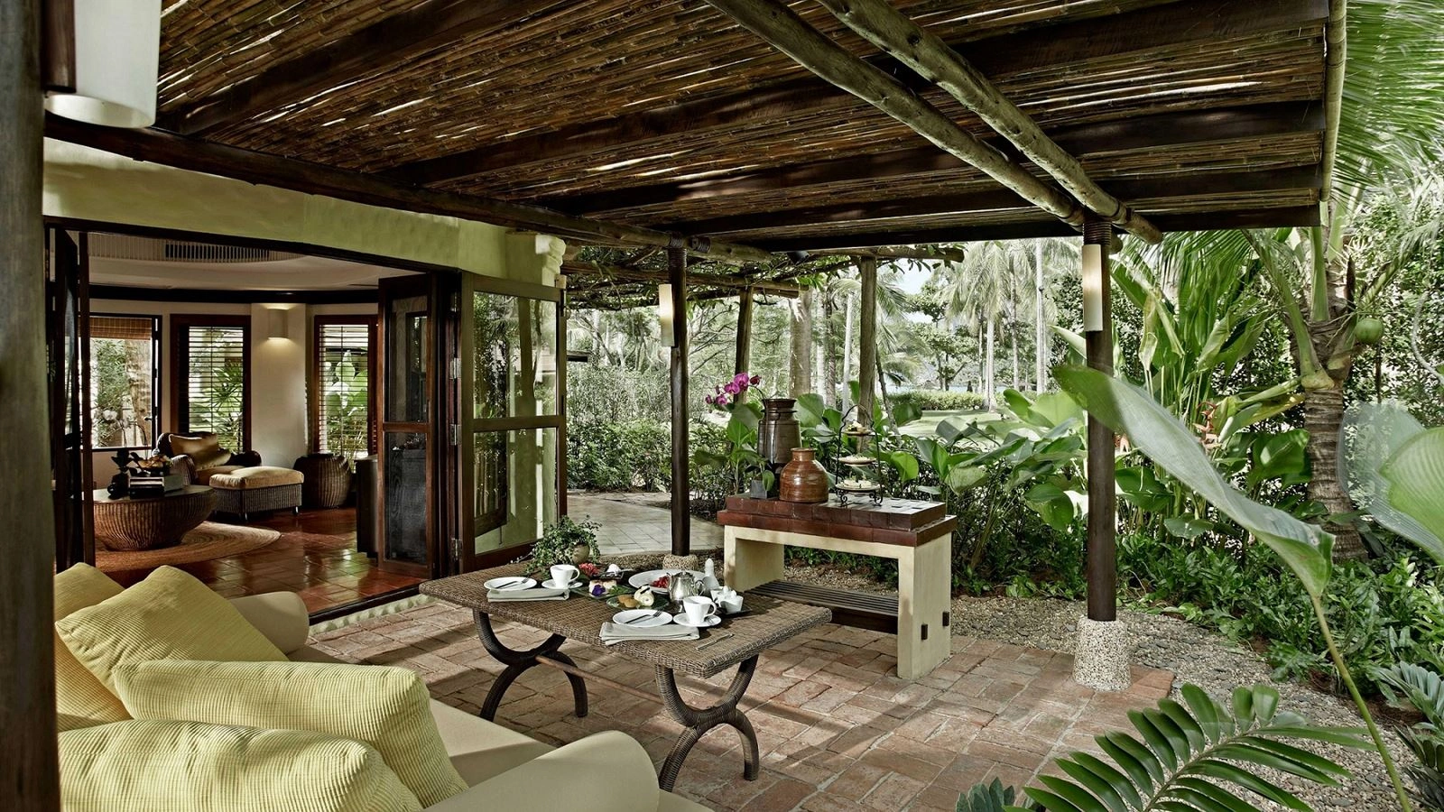 rooms-terrace-pavilion