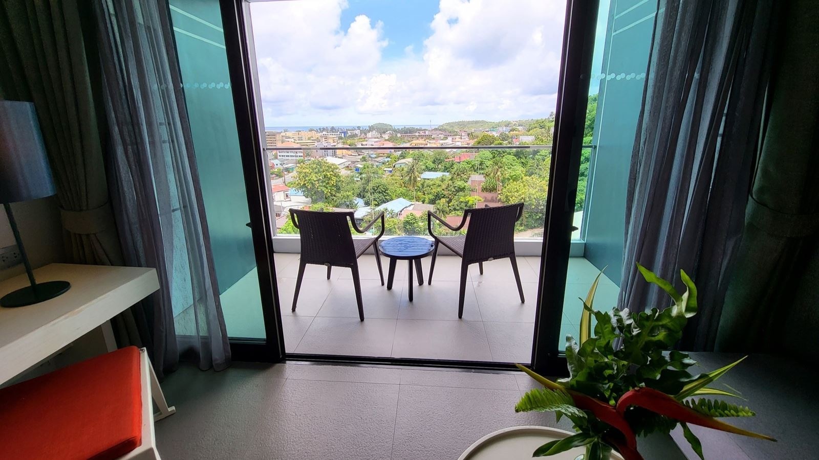 rooms-superior-sea-view-room