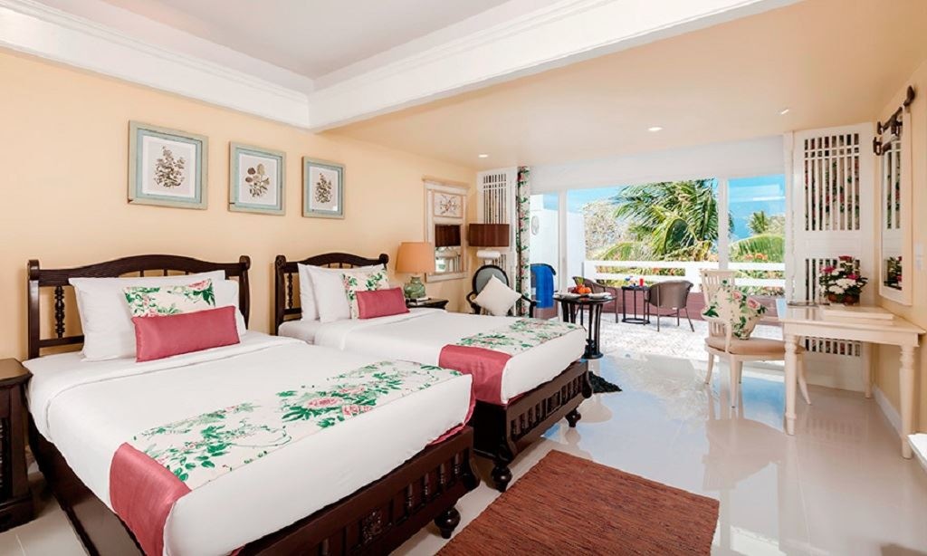 rooms-family-connecting-deluxe-terrace