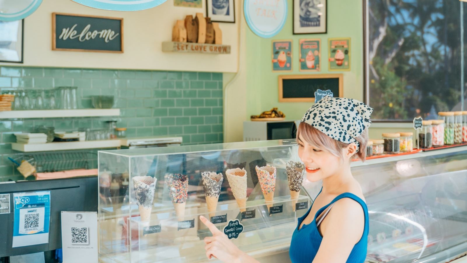 restaurants-sweet-talk-dessert-cafe