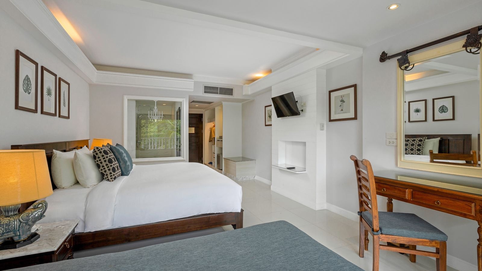 rooms-deluxe-terrace