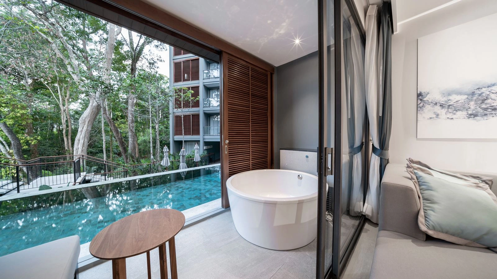 rooms-junior-suite-pool-access