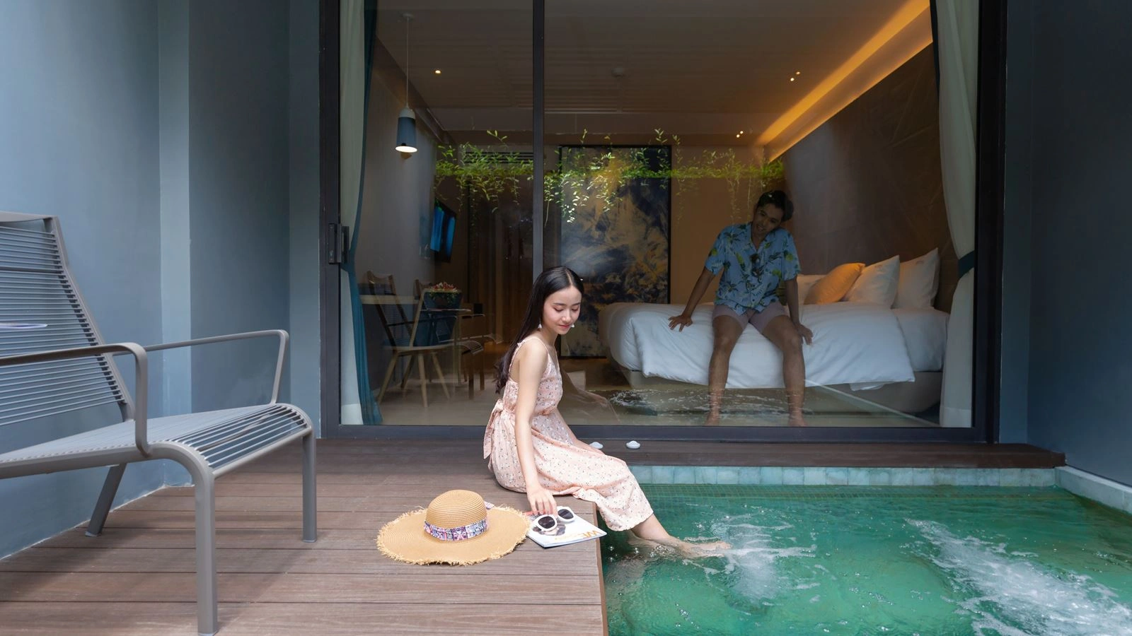 rooms-deluxe-private-jacuzzi