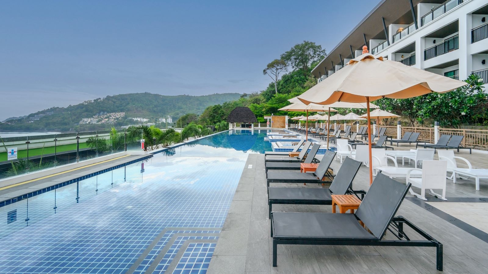 restaurants-blue-horizons