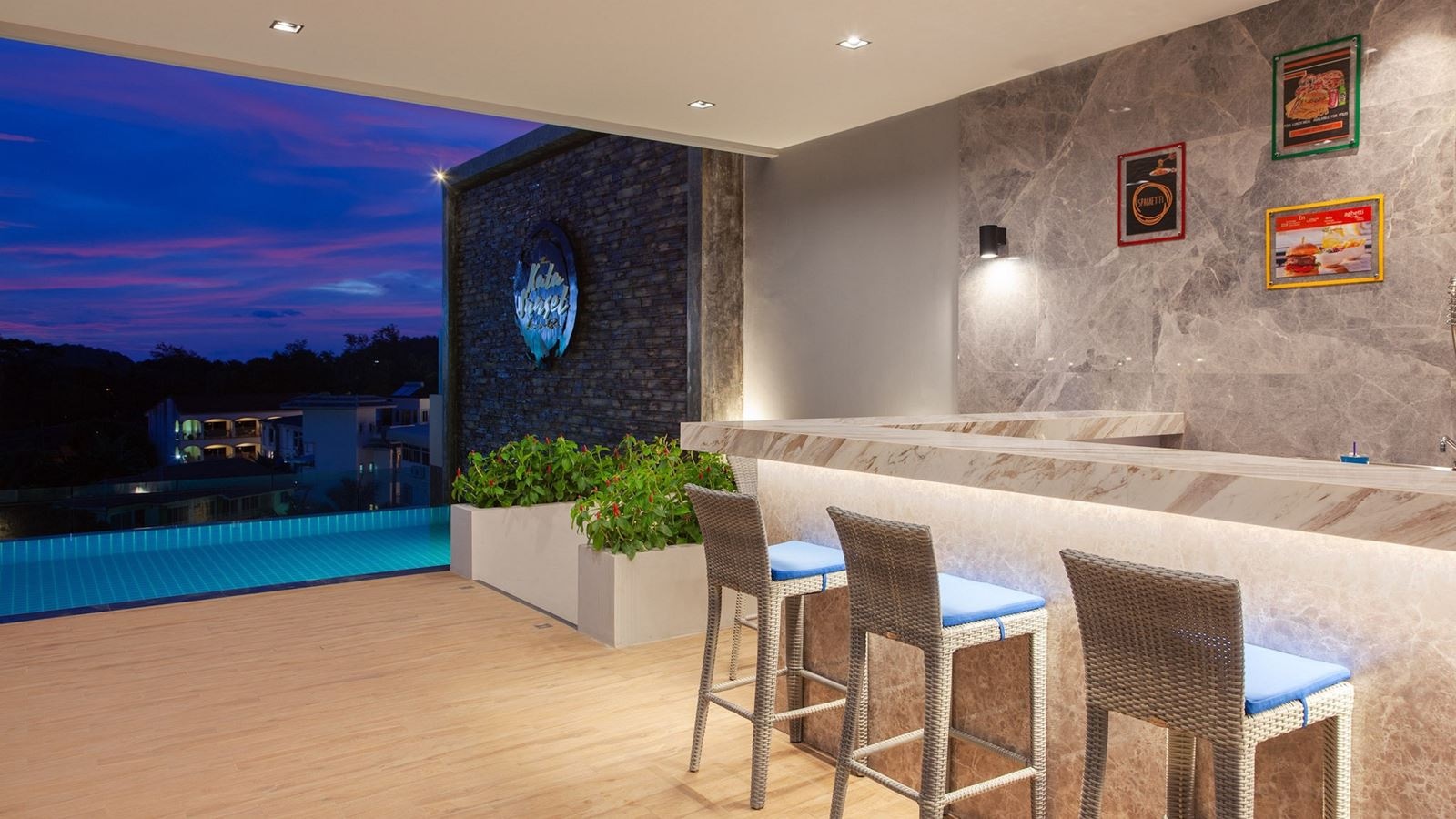 bars-sky-bar-rooftop