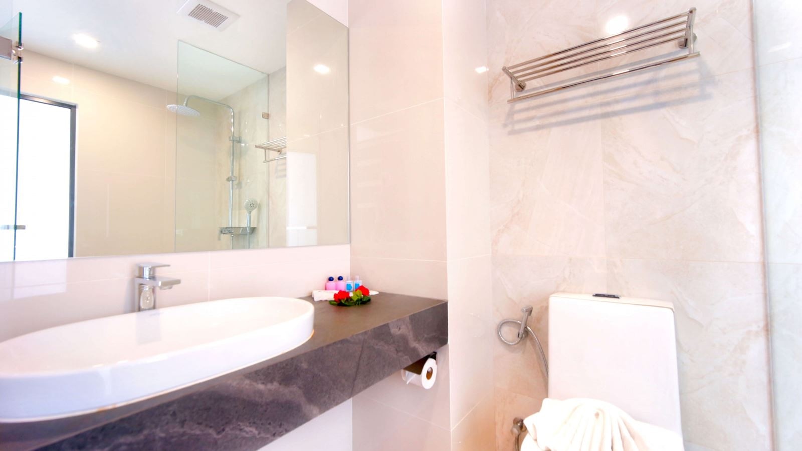 rooms-superior-no-balcony