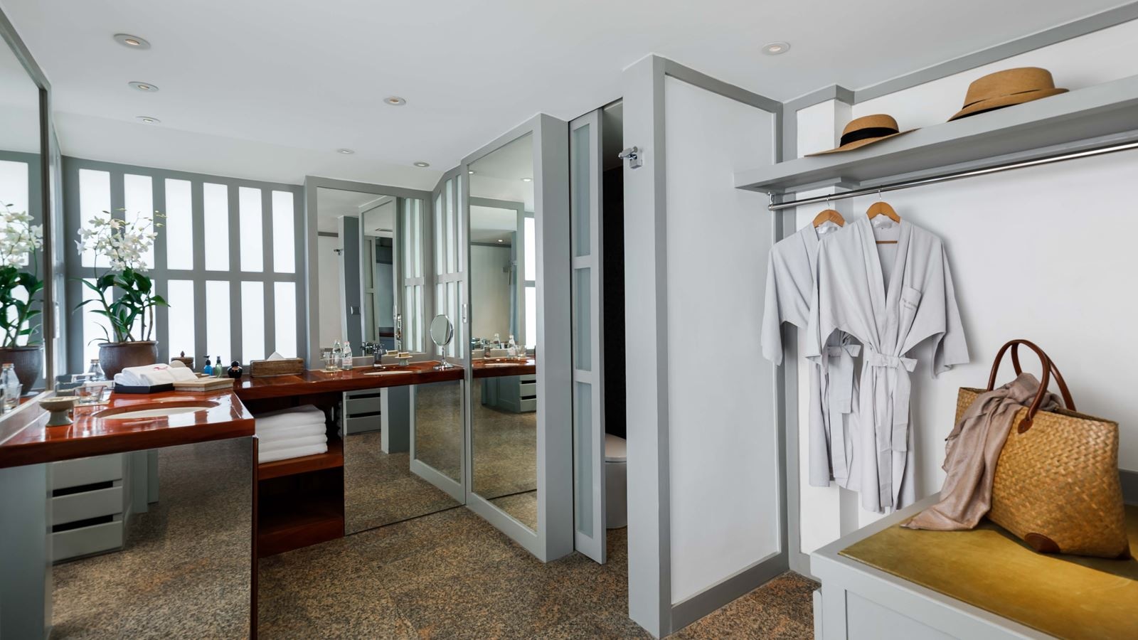 rooms-one-bedroom-hillside-cottage