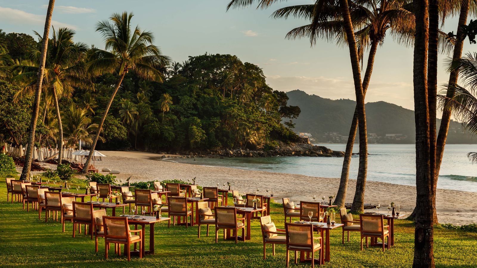 restaurants-the-beach-restaurant